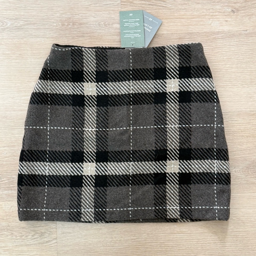 Plaid NWT Wool Blend Mini Skirt